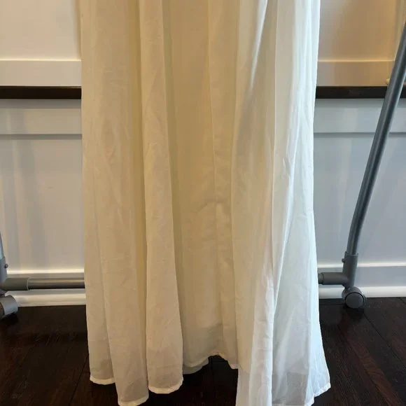 White Lace Slit Maxi Dress - Picture 6 of 8